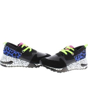 Steve Madden Women's Cliff Leather Mixed Print..